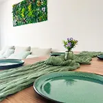 Pakito Zentrum - 3 - Balkon - Lage - Parkplatz アパート カッセル
