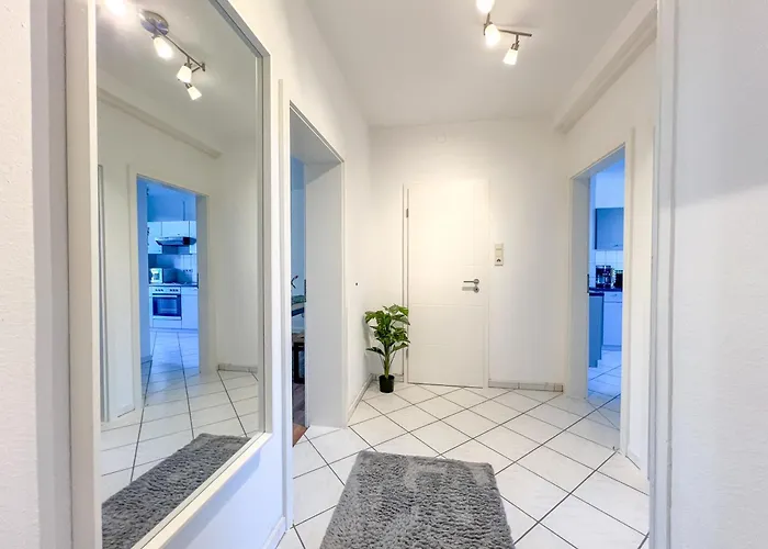 Pakito Zentrum - 3 - Balkon - Lage - Parkplatz Apartament *